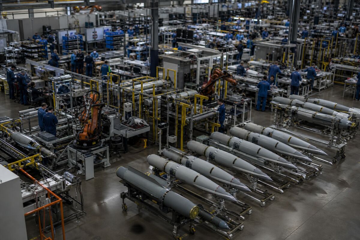 Raytheon Secures $22.9 Billion Pentagon Contract: What It Means for RTX Investors
