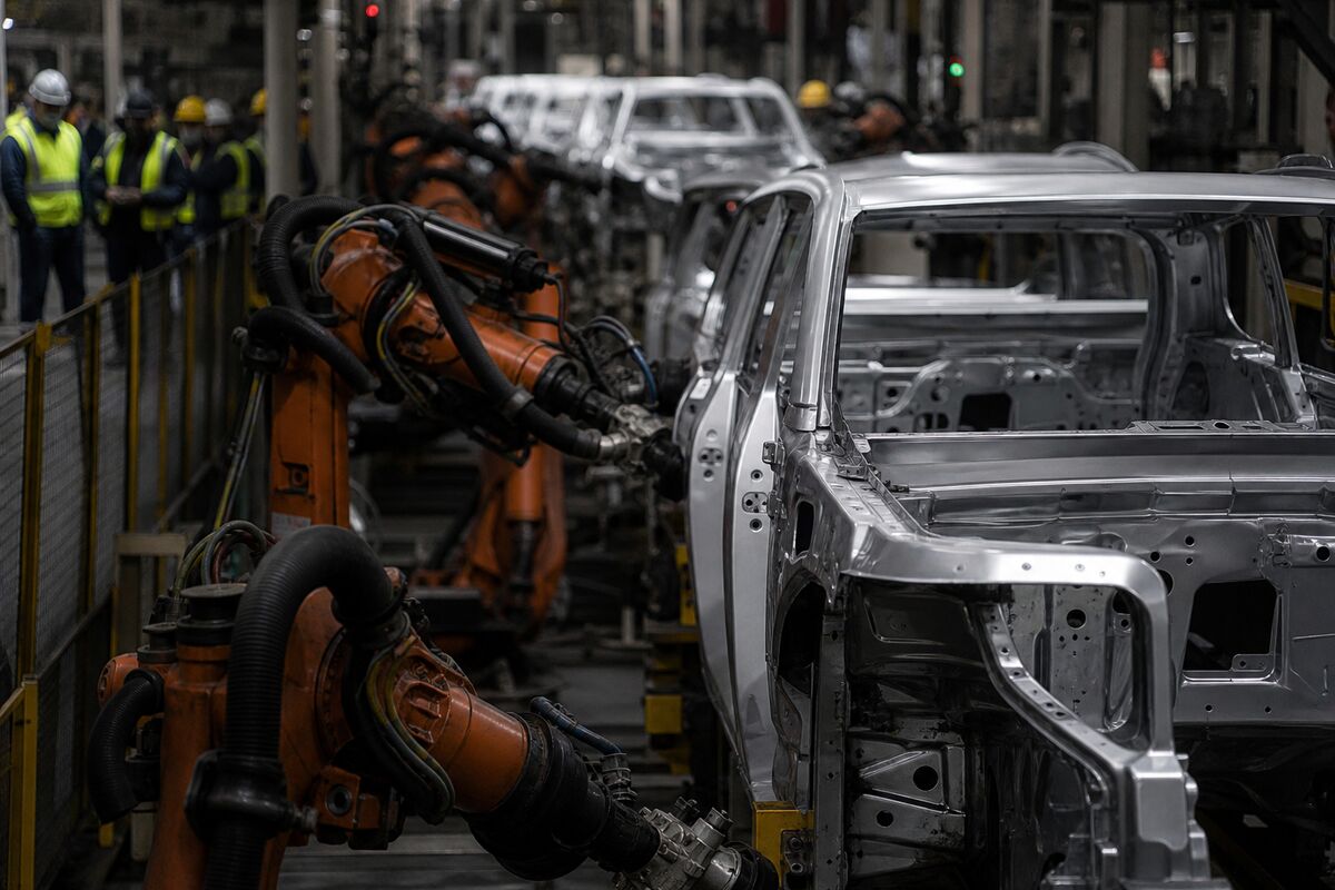 Trump's Tariff Announcement: Implications for the Canadian Auto Industry
