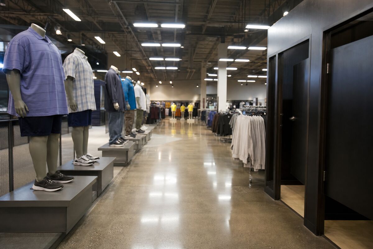 Destination XL Group's Merger Reevaluation: What It Means for Retail Investors