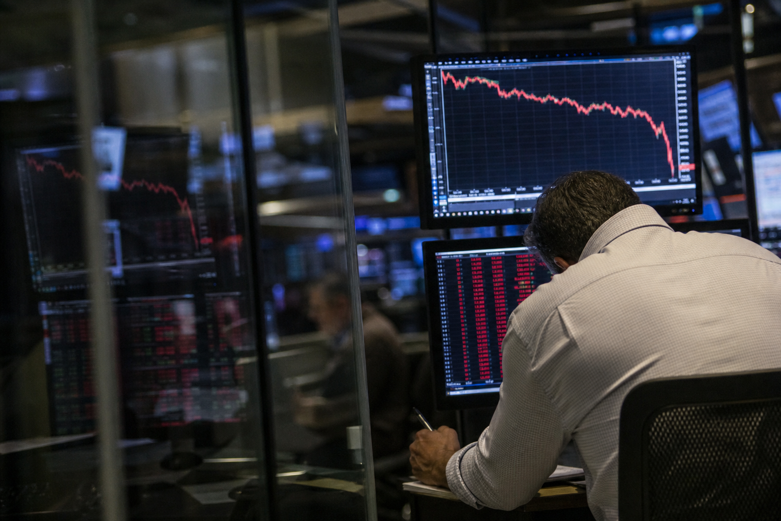 Cramer Highlights 2018 Market Lessons: Are We Headed for Another S&P 500 Selloff?