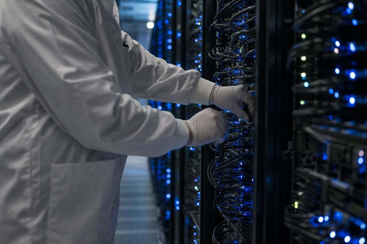 AI Infrastructure Spending Soars: OpenAI's $1.2 Trillion Valuation and Its Market Impact