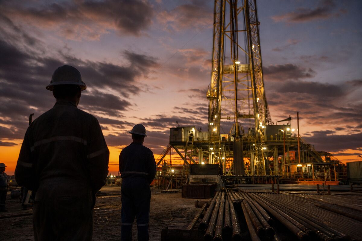 Saturn Oil & Gas Sets C$302 Million Cash-and-Stock Deal for Corex Resources